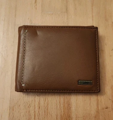 Lee - Genuine Brown Leather Wallet - Stripe interior - image 1 of 4