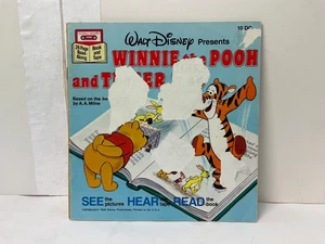 Winnie the Pooh and Tigger Too Read Along Book *Missing Cassette Tape* 10 DC - Bild 1 von 10