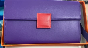 Hester van Eeghen Scrabble Mama Purple and Red Wallet NWT, Box and Dust Bag - Picture 1 of 5