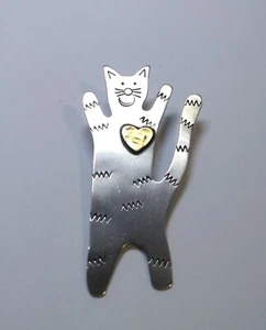 Vintage COMSTOCK STERLING SILVER CAT COLLAR / LAPEL PIN With Gold Tone HEART - Picture 1 of 9