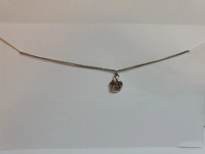 Ankle Bracelet Fashion Jewelry 8" long Silver Tone Tiny Chain Star Moon Pendant  - Image 1 of 3