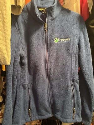 Vellón, suéter y camisa Freeway Insurance XS Foto 1 de 4