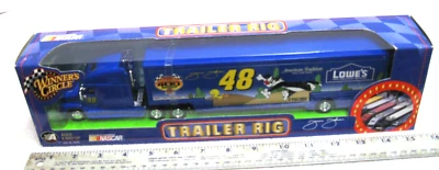 NASCAR 2002 Winners Circle Jimmie Johnson 1/64 Semi Lowes #48 juguete Looney Tunes Foto 1 de 2