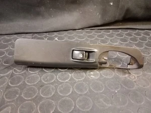 Daewoo TACUMA ANNO 2004 5P PULSANTIERA VETRI ELETTRICI Posteriore sinistra - Foto 1 di 16