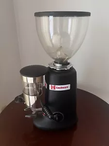 Grindmaster Cecilware HC600 Commercial Espresso Grinder 3 lb. Bean Hopper Doser - Picture 1 of 3