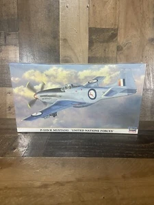 NUEVO SELLADO Hasegawa 1/48 P-51D/K Mustang Fuerzas de las Naciones Unidas Modelo Kit - Imagen 1 de 5