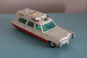 Dinky Toys 6"" SUPERIOR RESCUER Cadillac AMBULANZ Druckguss AUTO Nr.: 267 VINTAGE 288 - Bild 1 von 10