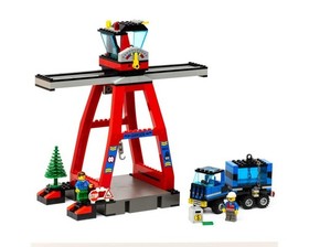 Lego System 4557 Freight Loading Station - Complete with box and instructions