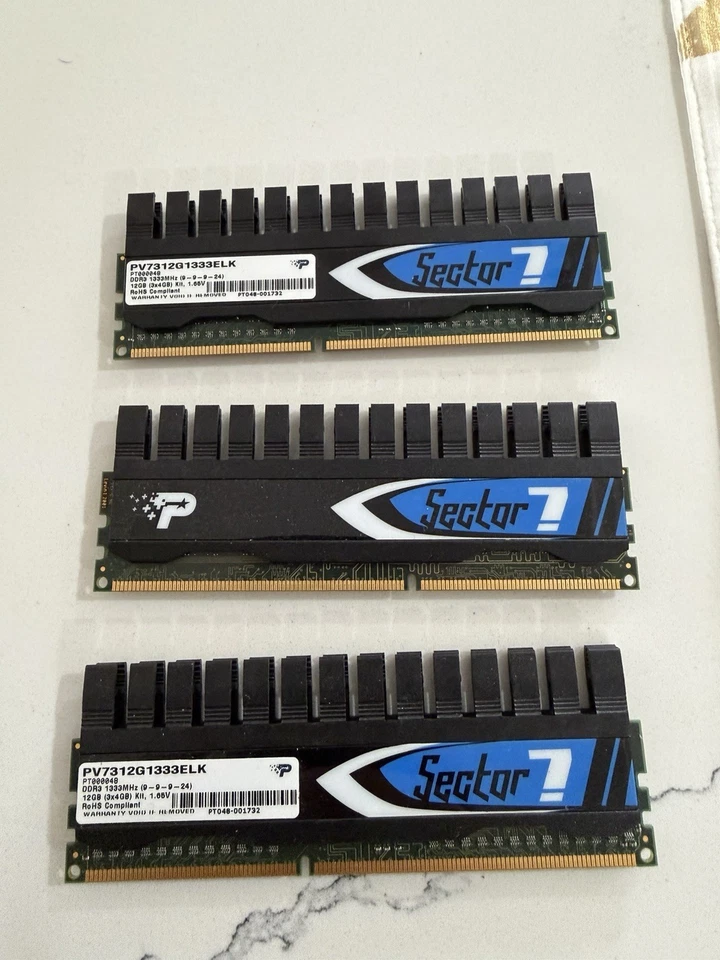 12GB ( 3X 4GB ) Patriot Sector 7 PC3 DDR3 Gaming RAM PV7312G1333ELK  for Desktop - Image 1 of 3