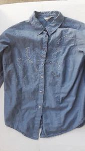 Avenue blue blouse with blue embroidery and studs size 22-24 - Picture 1 of 6