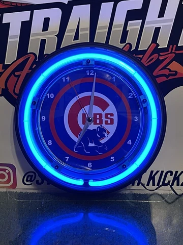 Chicago Cubs Baseball Blue Neon Clock Great For Bar/man Cave Great Condition! Cover