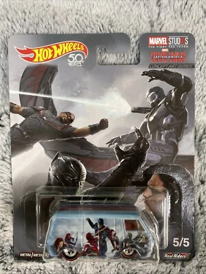 HOT WHEELS '66 Dodge A100 Pop Culture Marvel Concept Art Capt America FKY40 2018 - Image 1 of 2
