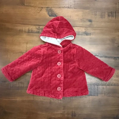 Casaco de veludo acolchoado vermelho vintage Gymboree tamanho 18-24 meses - Imagem 1 de 4