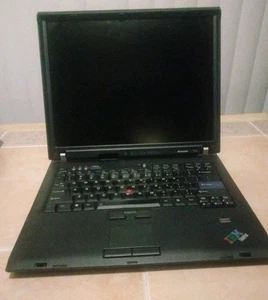 VINTAGE - IBM ThinkPad R60 Intel 14" Laptop - ohne Netzkabel getestet - Bild 1 von 9