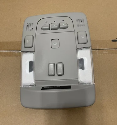 Cadillac DTS 2006-2008 consola aérea domo mapa luz Homelink gris Foto 1 de 4