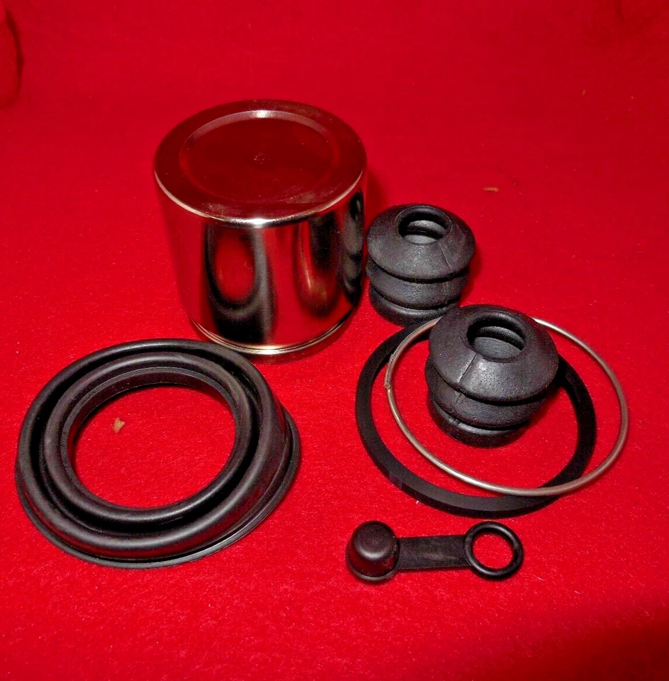 Honda 81 CB900C 80-81 GL1100 GL1100I Rear brake caliper kit & piston 32-1203 - Image 1 of 1