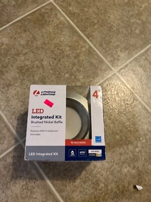 Lithonia Lighting OneUp 4" Níquel Cepillado Empotrado Kit LED Integrado Caja Dañada Foto 1 de 4