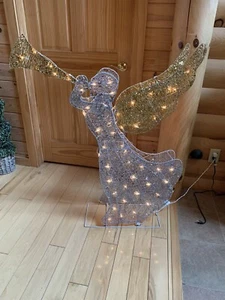 44”x36” Led White Sisal Angel Holiday Figure Christmas Trumpet Lights Glitter - Picture 1 of 3