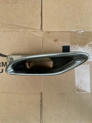 Punta de escape izquierda lado conductor OEM 15-18 MERCEDES-BENZ W205 C300 C43 C63 AMG Foto 1 de 4