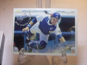 1994 Fleer Sunoco Baseball Card  #20 Mike Piazza    (12051)