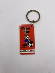 1994 World Cup Soccer Dog FIFA USA 94 Keychain Memorabilia - Picture 1 of 5