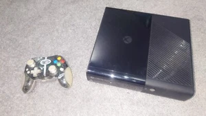 Official Microsoft Xbox 360 E  Console NO HARD DRIVE/ NO POWER FOR PARTS  REPAIR - Picture 1 of 7