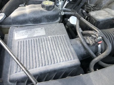 Purificador de aire sin alta capacidad para camioneta SIERRA 1500 14-16 877001 Foto 1 de 4