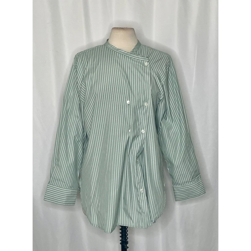 Camisa ROUCHA Verde Blanca Twist Rayas Doble Pecho Academia BB Mediana Corta Foto 1 de 4