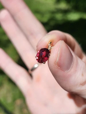14K Gold 1.78ct Rubellite Tourmaline Pendant - Image 1 of 4