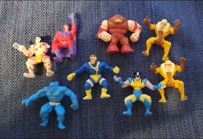 Marvel ToyBiz X-Men Pocket Comics Mini Figure 8 Figure Lot Wolverine Magneto +++ - Image 1 of 2