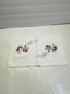 Vintage Handmade Chair Needlepoint garden flowers table runner placemat ￼ MCM - Image 1 of 4