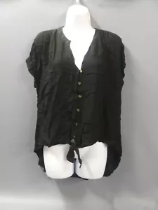 nWT Universal Thread Women's Short Sleeve V-Neck Button-Down Relaxed Fit Shirt - Picture 1 of 4