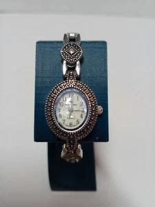 Bella Rose Women's Clasp Closure Watch Tested - Picture 1 of 8