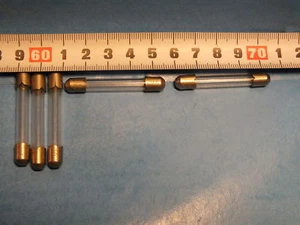 Made in USSR Lot of 100 pcs (one box) Glass fuses ПК-45 45mm x 6mm 2,0A 600V - Picture 1 of 4