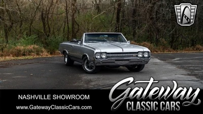 Oldsmobile 442 1965 réplica Foto 1 de 4