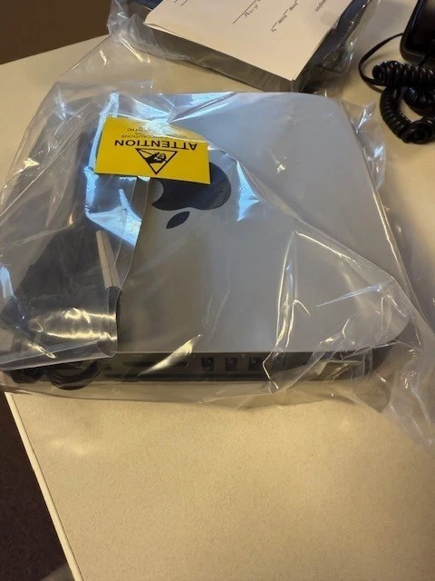 Apple Mac Mini MD389LL/A 16GB 1TB i7-3615QM, Silver - Image 1 of 1