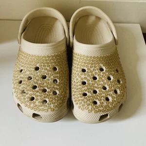 Crocs CLASSIC MULTI GEMS CLOG Size W 7 Brown Rhinestones Bling Cream - Picture 1 of 5