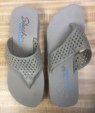 sketchers flip flops ladies