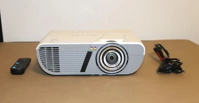 Viewsonic PJD6552LS Short Throw HDMI Projector. No more than 3851 Hrs. on Lamp - Image 1 of 4