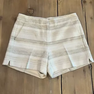 White House Black Market Cream Dressy Pattern Elegant Shorts Size 0 Short - Bild 1 von 5