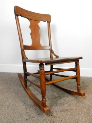 Los rieles mecedores o laterales antiguos de madera curvada de roble para niños de la década de 1890 son extraíbles BONITOS Foto 1 de 4