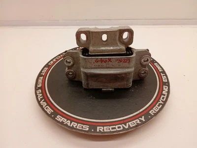 Volkswagen Passat 2013 B7 Gearbox Mount 3c0199555p 3C0199555P - Image 1 of 4