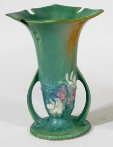 Roseville Art Pottery Green Cosmos Vase, #949-7 Vintage - Picture 1 of 6