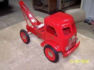 Vintage Pressed Steel Keystone Custom Riding Tow Wrecker Truck Buddy L - Picture 1 of 6
