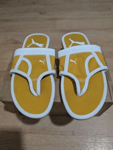 PUMA Underpants Flip Flops Size 5 Yellow - Picture 1 of 6
