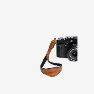 ONA Kyoto Leather Handcrafted Wrist Strap (Antigue Cognac) New - Free Shipping - Image 1 of 4