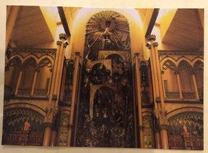 RELIGIOUS HERITAGE Postcard BASILIQUE NOTRE-DAME DE MONTREAL UNUSED FREE P&P - Foto 1 di 2