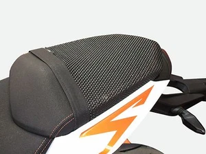 KTM 1290 SUPER DUKE R 2013-2021 TRIBOSEAT ANTI-GLISSE ADHÉRENTE HOUSSE DE SELLE - Picture 1 of 1