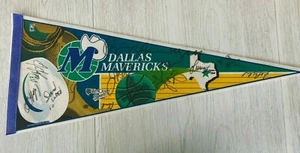Gagliardetto squadra autografato NBA Dallas Mavericks vintage 1995 Jason Kidd Mashburn - Foto 1 di 12