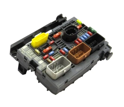 ⭐ PEUGEOT / CITROEN 9664705880 BSMR0100 BSM-R01-00 FUSE BOX ⭐ - Image 1 of 4